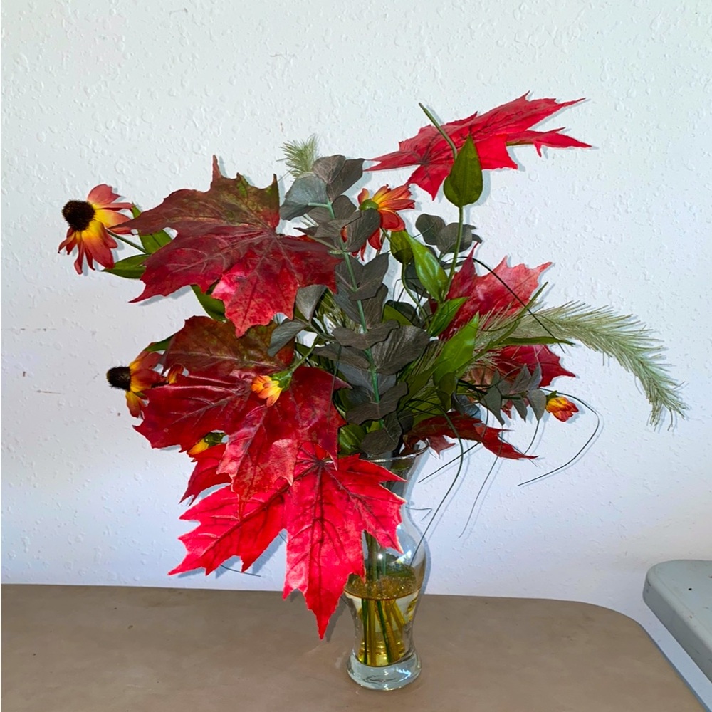 Vintage Fall faux flower bouquet in vase maple leaves eucaly black eyed Susan